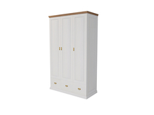 Белые шкафы